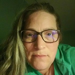 Meet your Posher, Suzanne